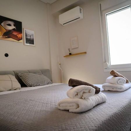 Bluexenia 1 Bedroom Retro Luxury Афины Экстерьер фото